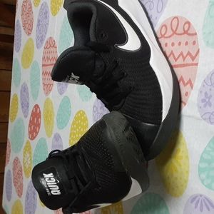 Boys Nike Basketball Shoes